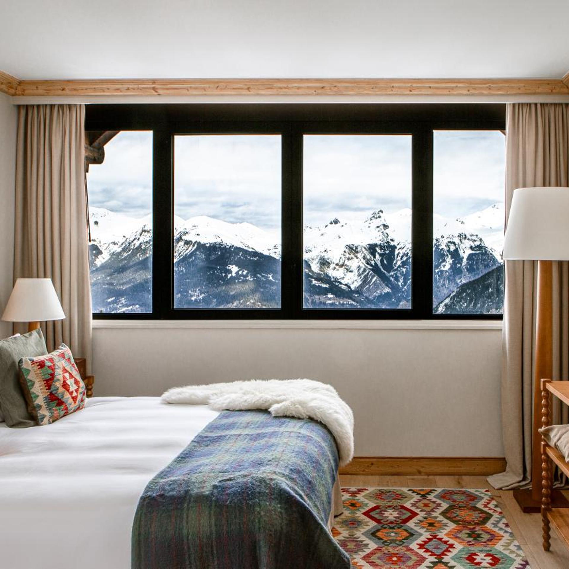 غرفة ديلوكس بسرير مزدوج أو سريرين منفصلين بإطلالة على الجبل، ALPES HOTEL PRALONG 5/10