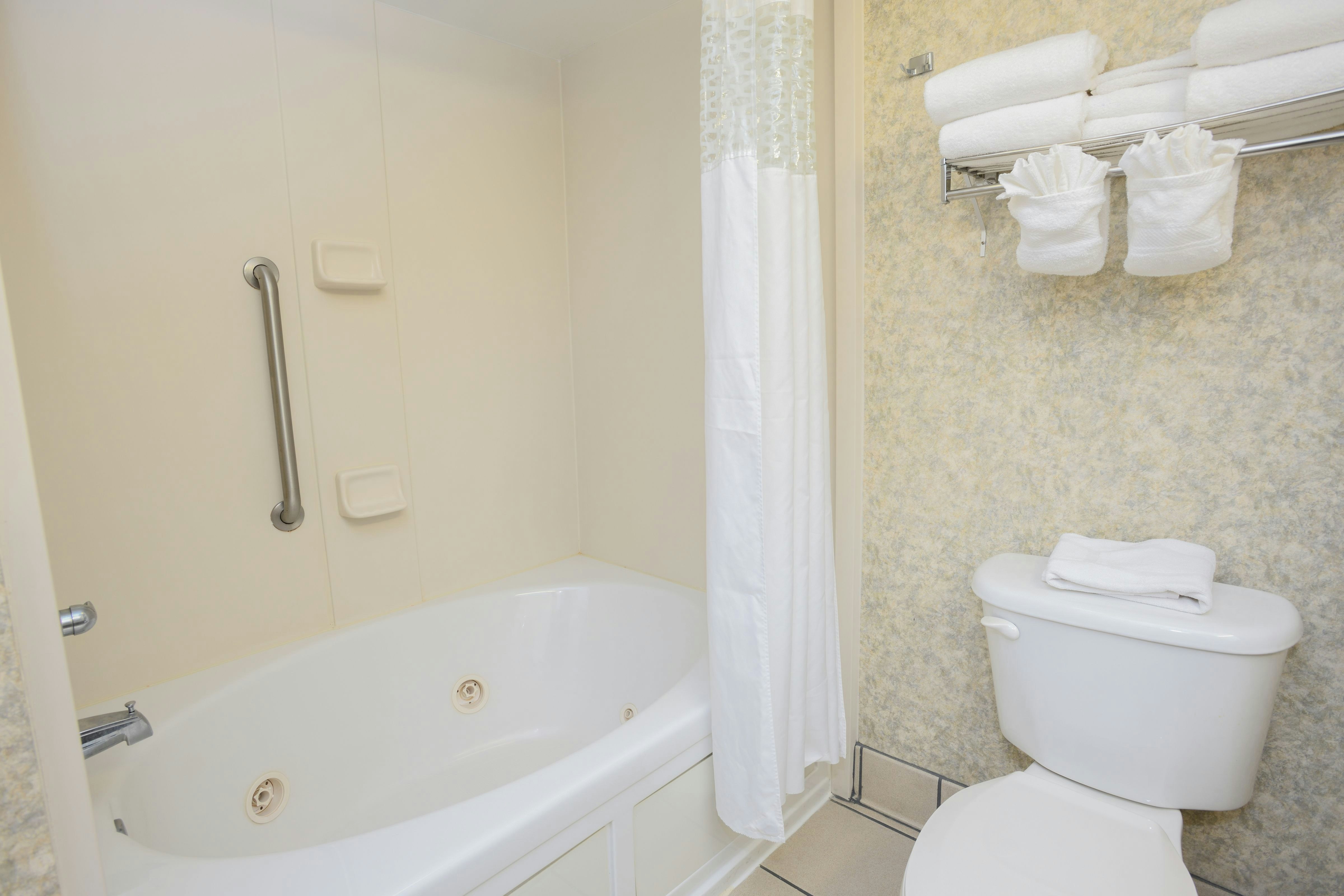 Hampton Inn Williamston 11/13