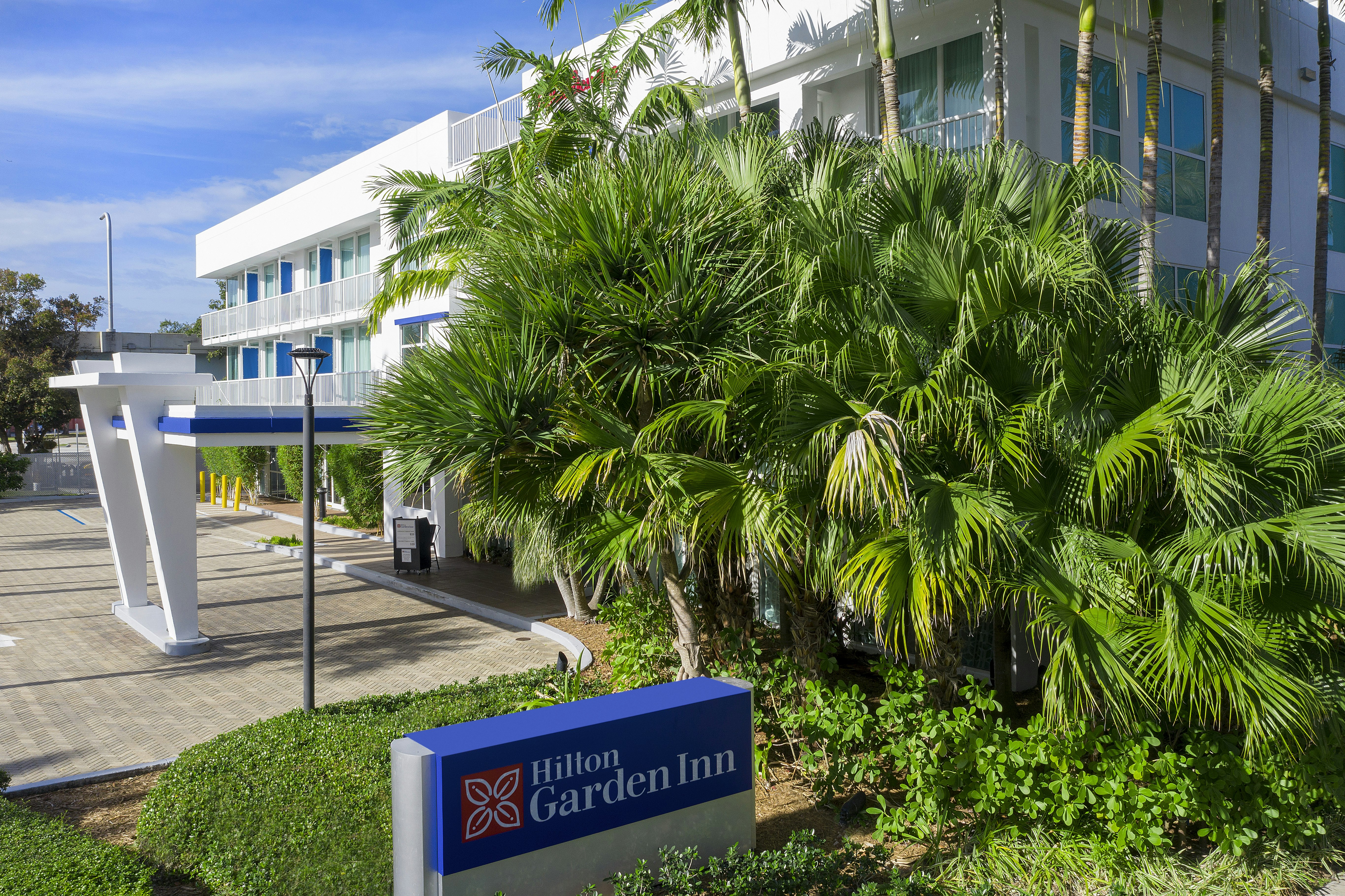 Hilton Garden Inn Miami Brickell South 54/54