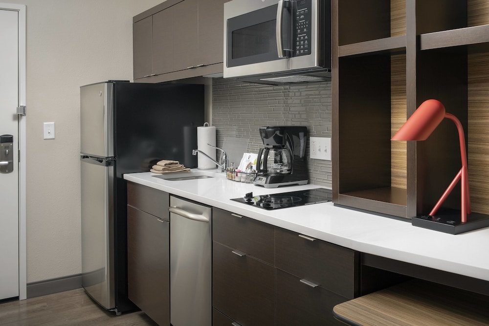 Towneplace Suites By Marriott College Park 36/43