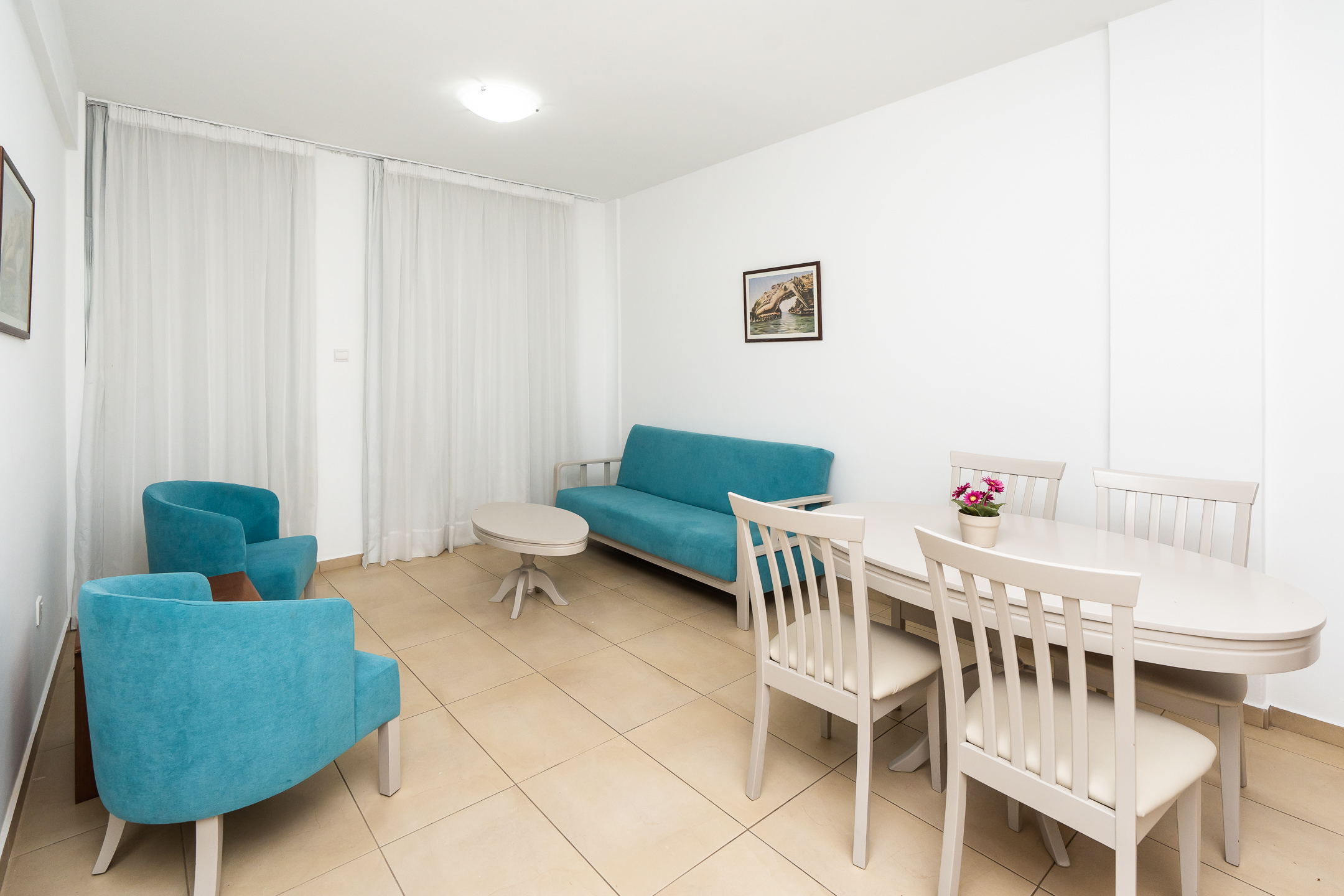 Flora Hotel Apartments 40/46
