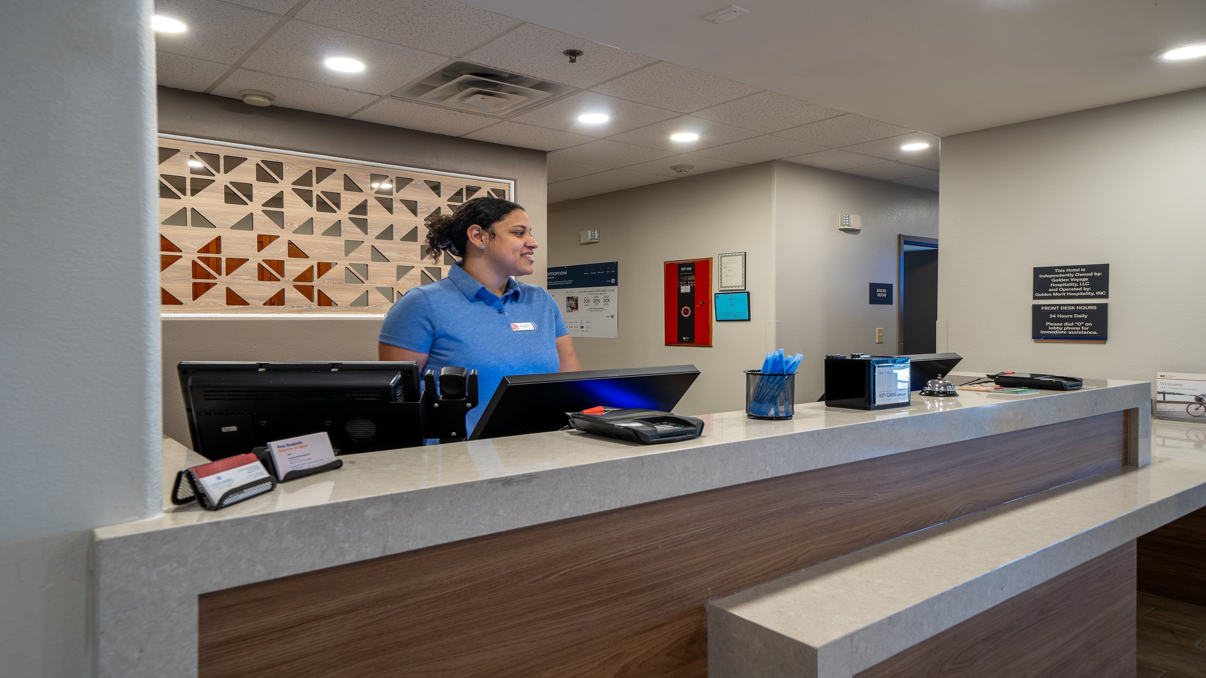 CANDLEWOOD SUITES BAYTOWN 15/58