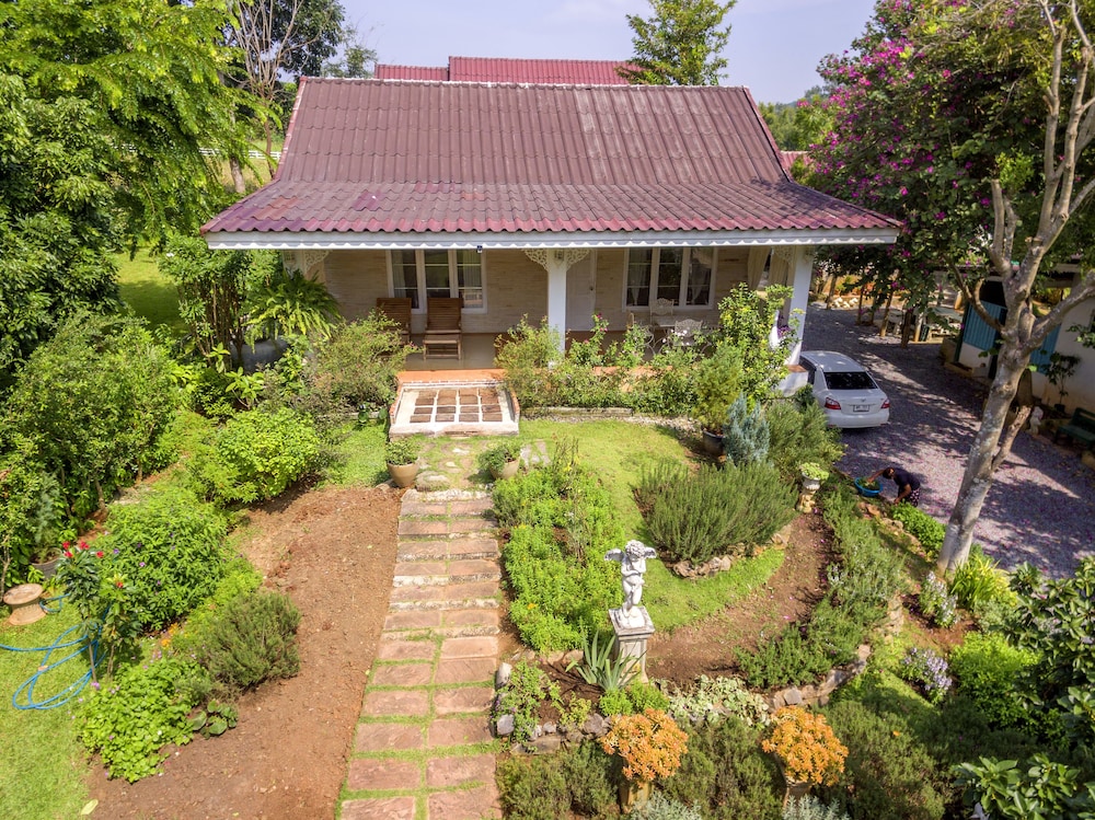 Rosemary House 43/50