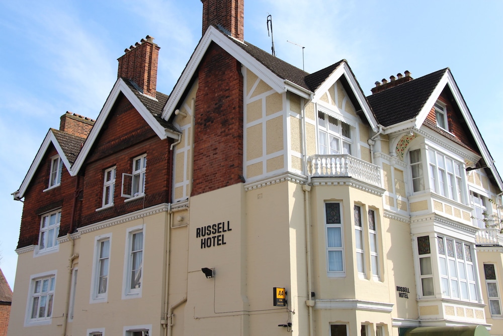 The Russell Hotel 6/50