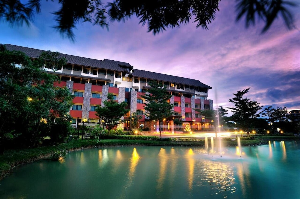 The Charm Boutique Resort & Hotel 3/46
