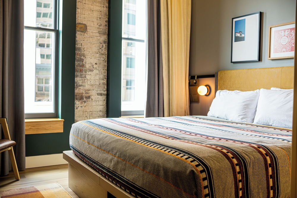 Moxy Cincinnati Downtown 17/50