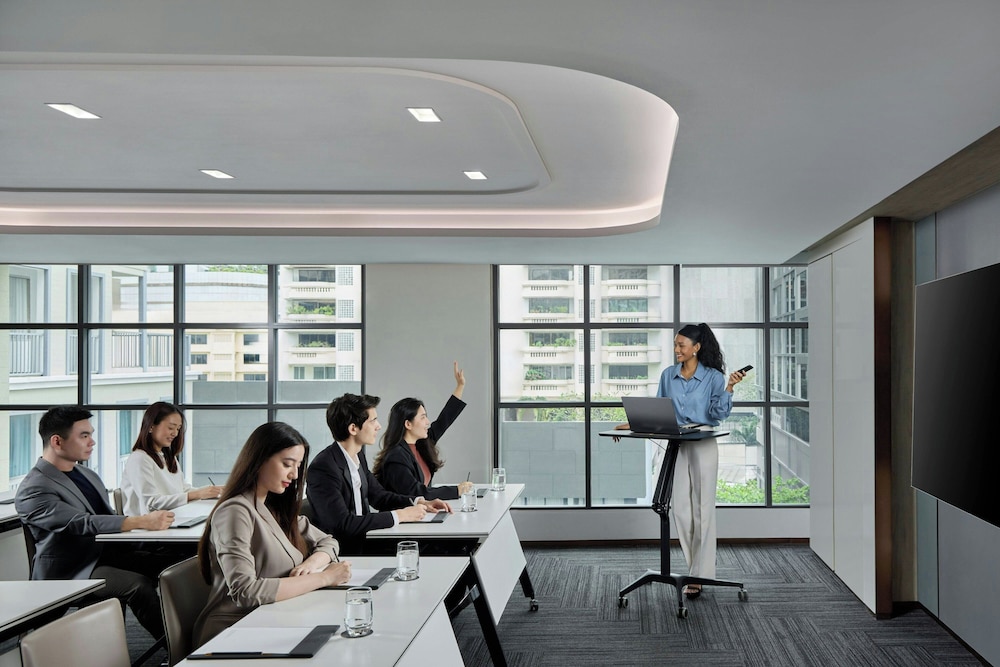 Courtyard By Marriott Bangkok Sukhumvit 20 47/69