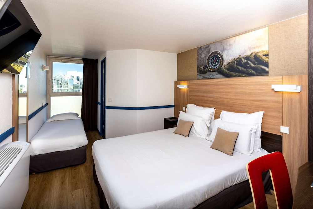 Ibis Styles Colombes Paris Ouest 37/82