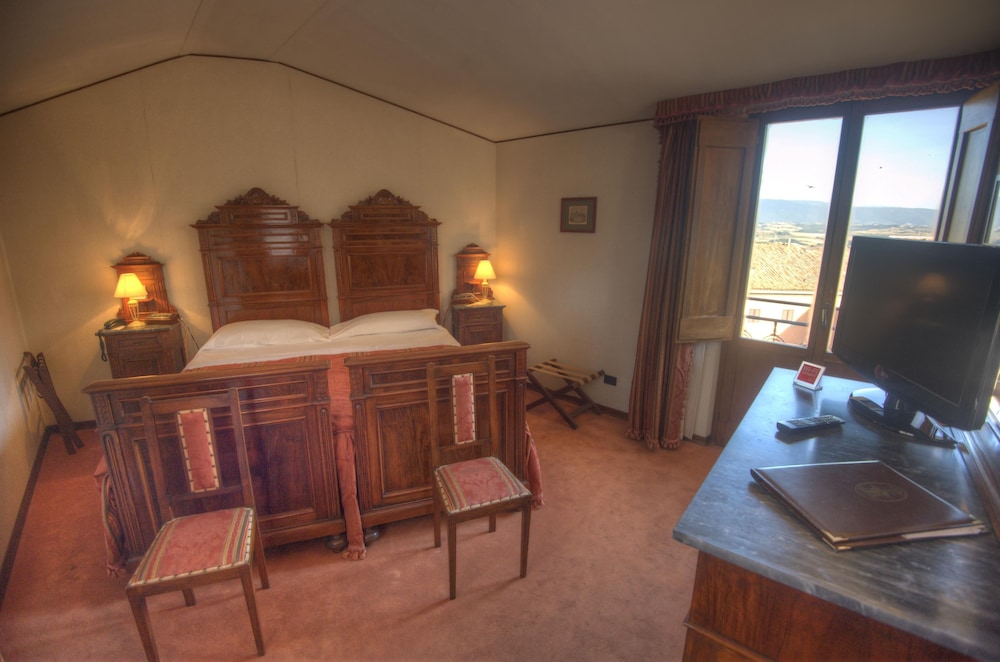 Hotel Fonte Cesia 20/41