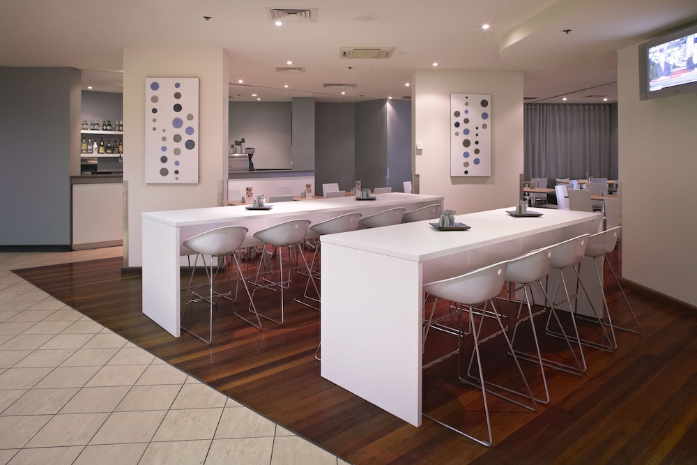 Mercure Melbourne City Centre 39/59