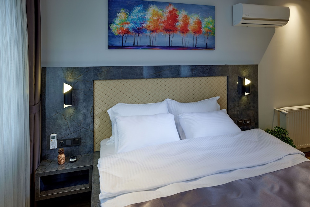 The Bold Hotel 28/45
