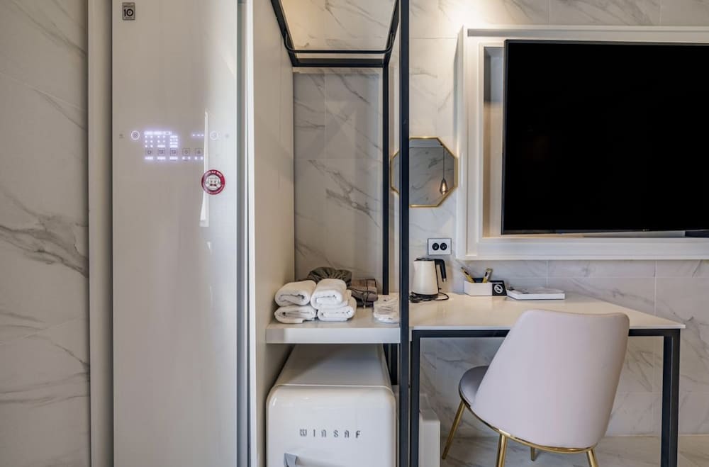 Ava Hotel Songjeong 20/37