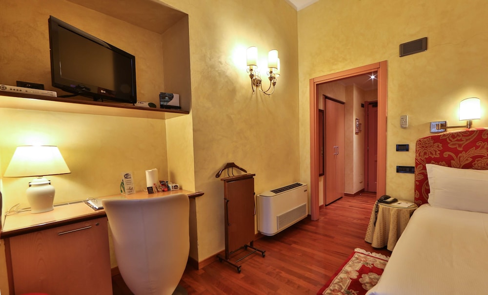 Best Western Plus Hotel Genova 38/43