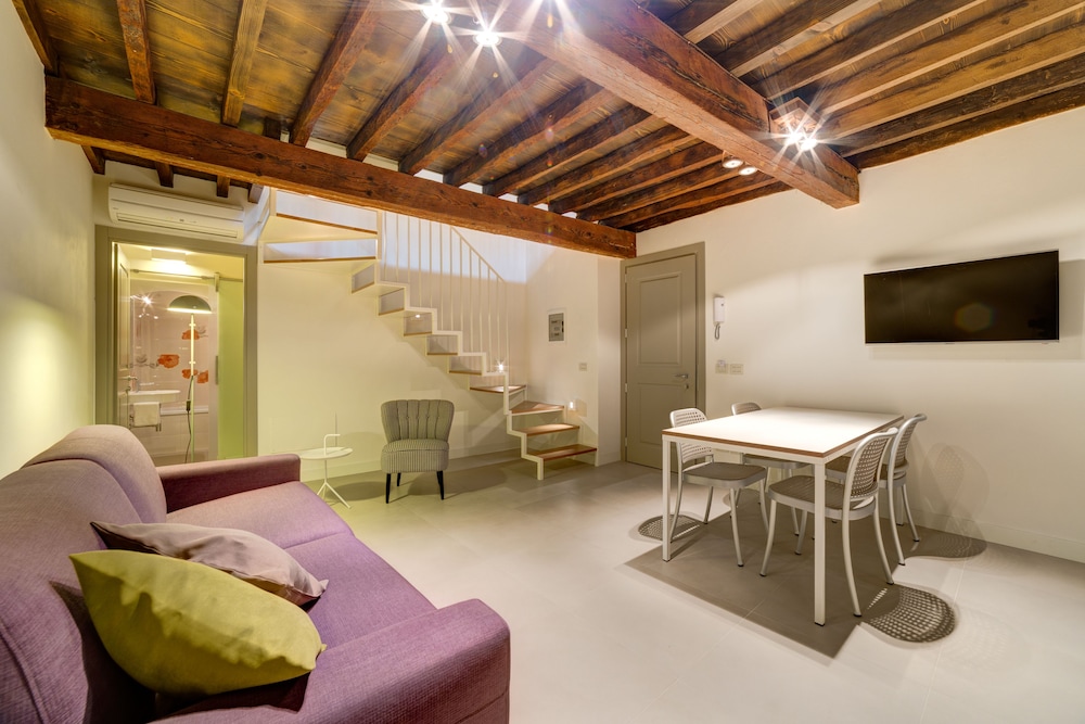 Palazzo Mannaioni Suites 43/69