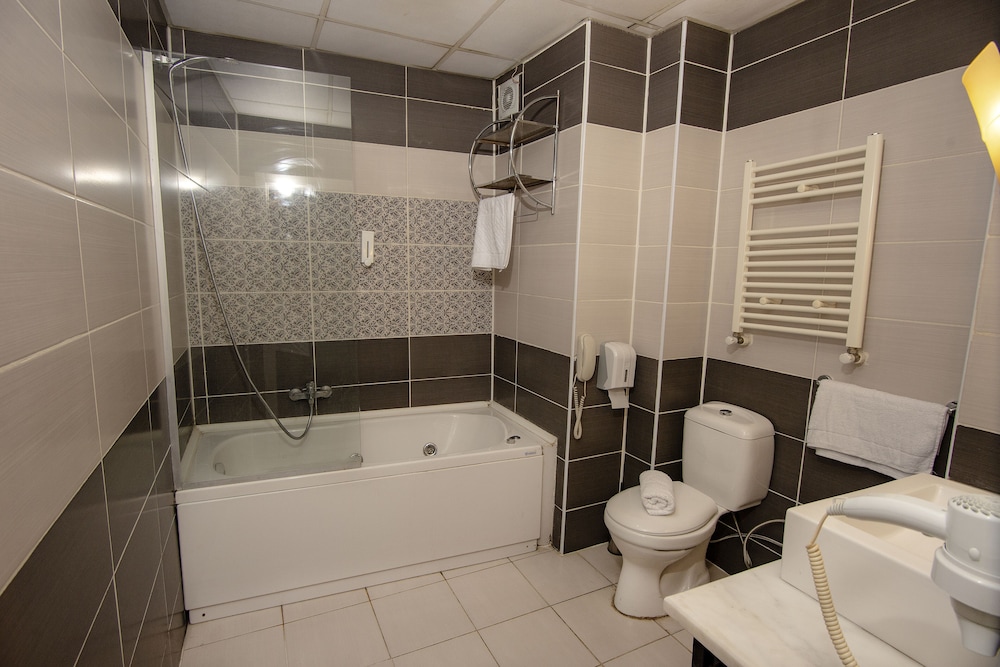 Srf Hotel 25/29