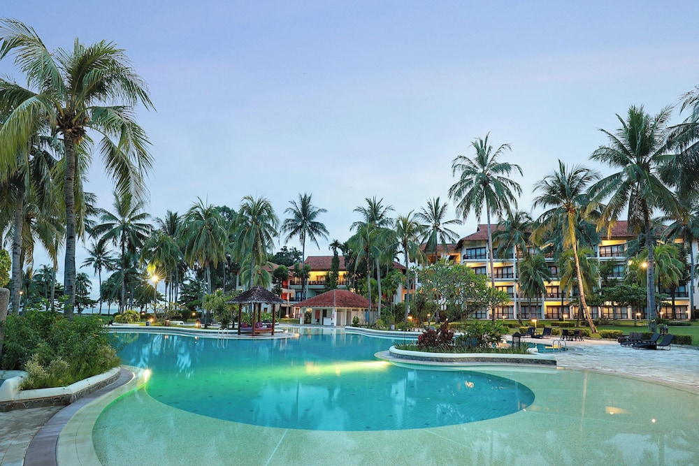 Mercure Manado Tateli Resort And Convention 48/50