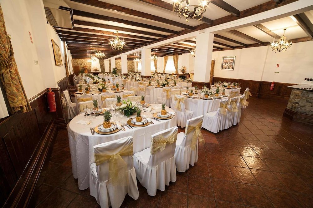 Hotel Estalagem Turismo 36/49