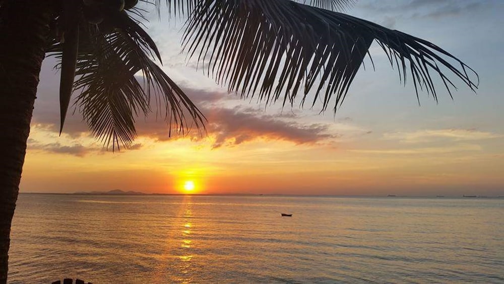 Serene Sands Health Resort 49/59