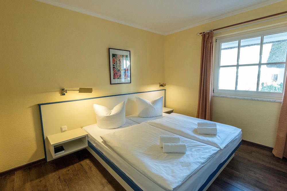 Landhotel Kastanienallee Putbus 8/50