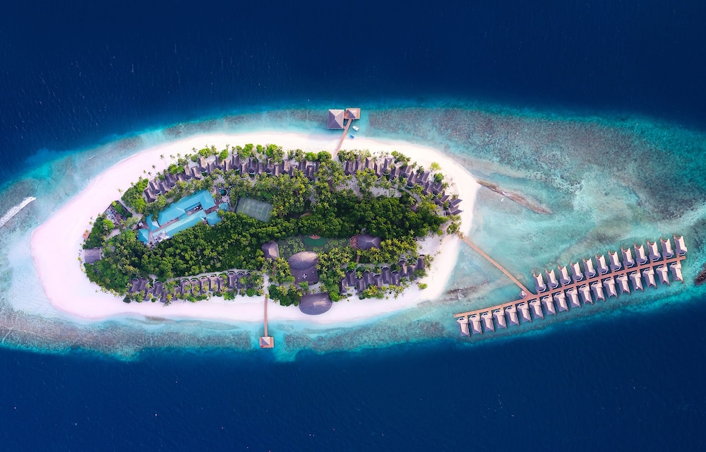 Dreamland The Unique Sea & Lake Resort Spa 38/41