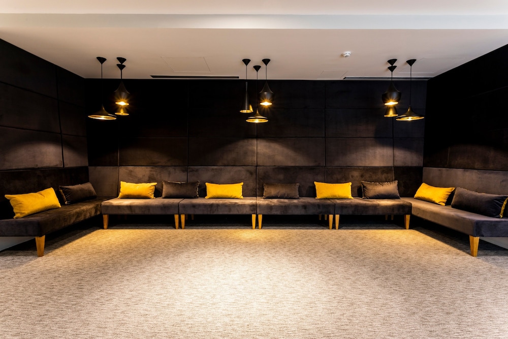 Czar Lisbon Hotel 47/66