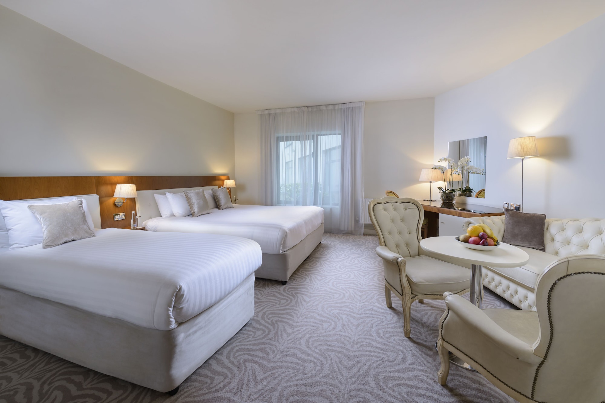 Deluxe, Double Bed