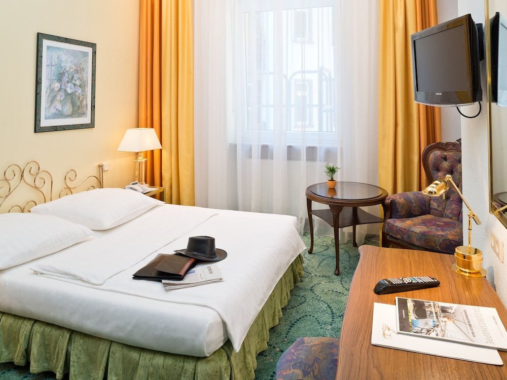 Hotel Palmenhof 37/68