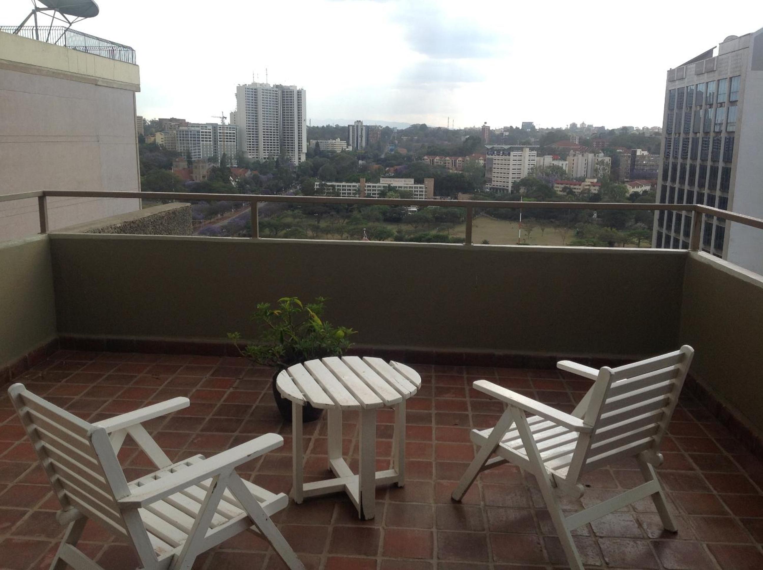 JAMBO CHESTER HOTEL AND SUITES 16/21