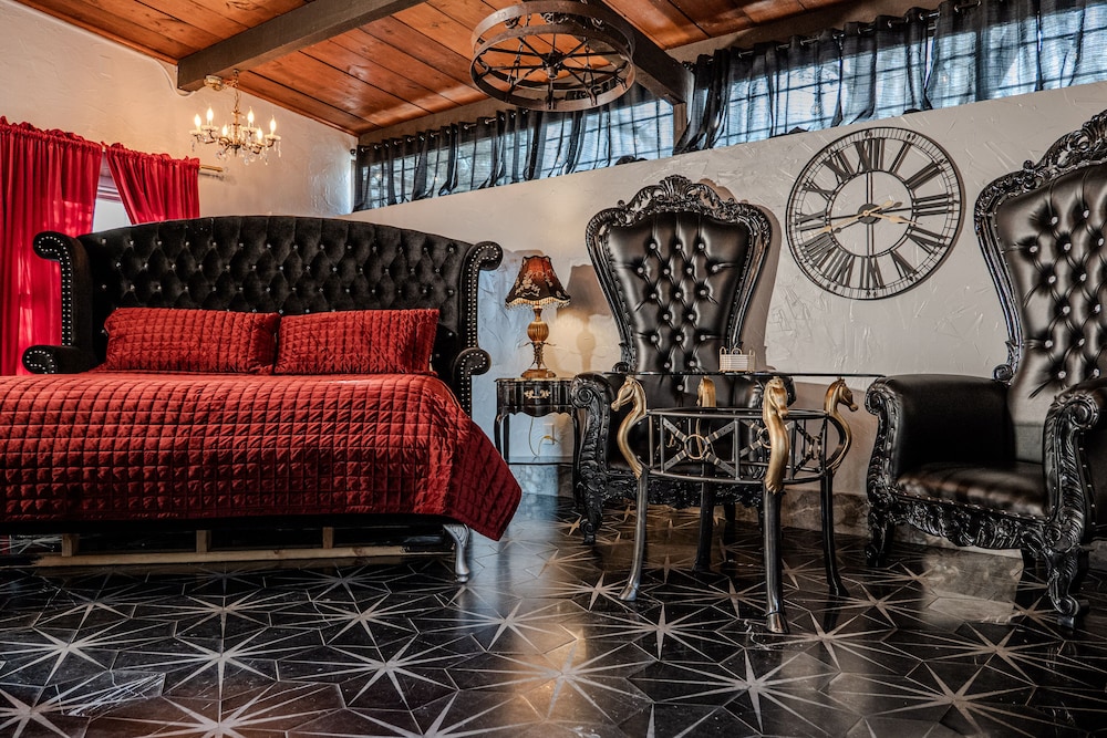 Cliff House Lodge Bed and Breakfast 49/72