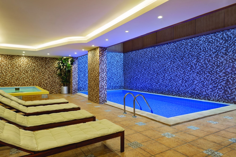 فندق فيفيد جدة(Vivid Hotel Jeddah) 28/48