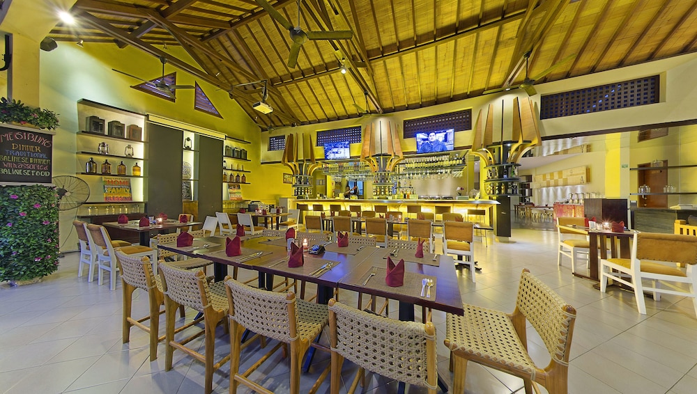 ADHI JAYA HOTEL 41/56