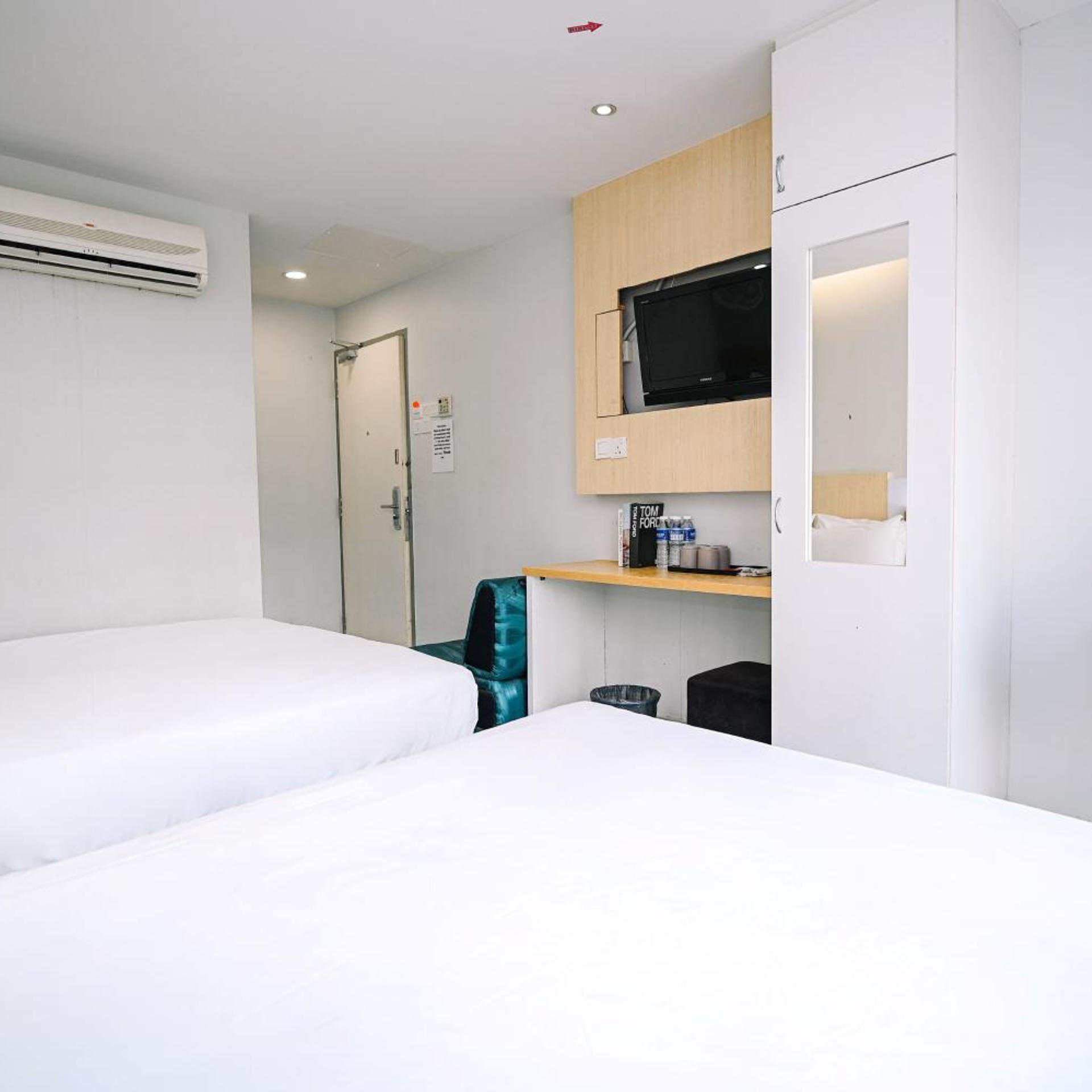 Swing & Pillows at Subang SS15 14/44