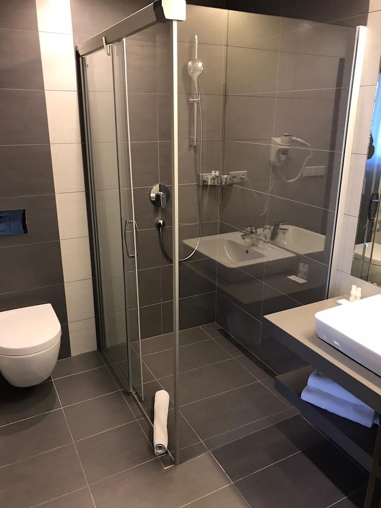 WELLNESS HOTEL STEP 49/50