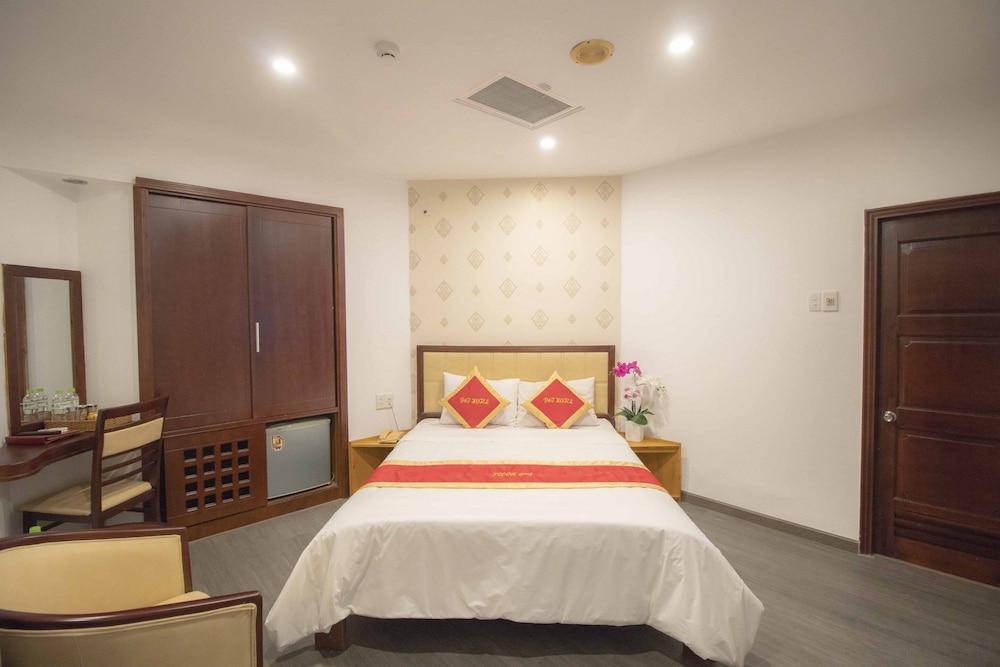 Vung Tau P T Hotel 8/44
