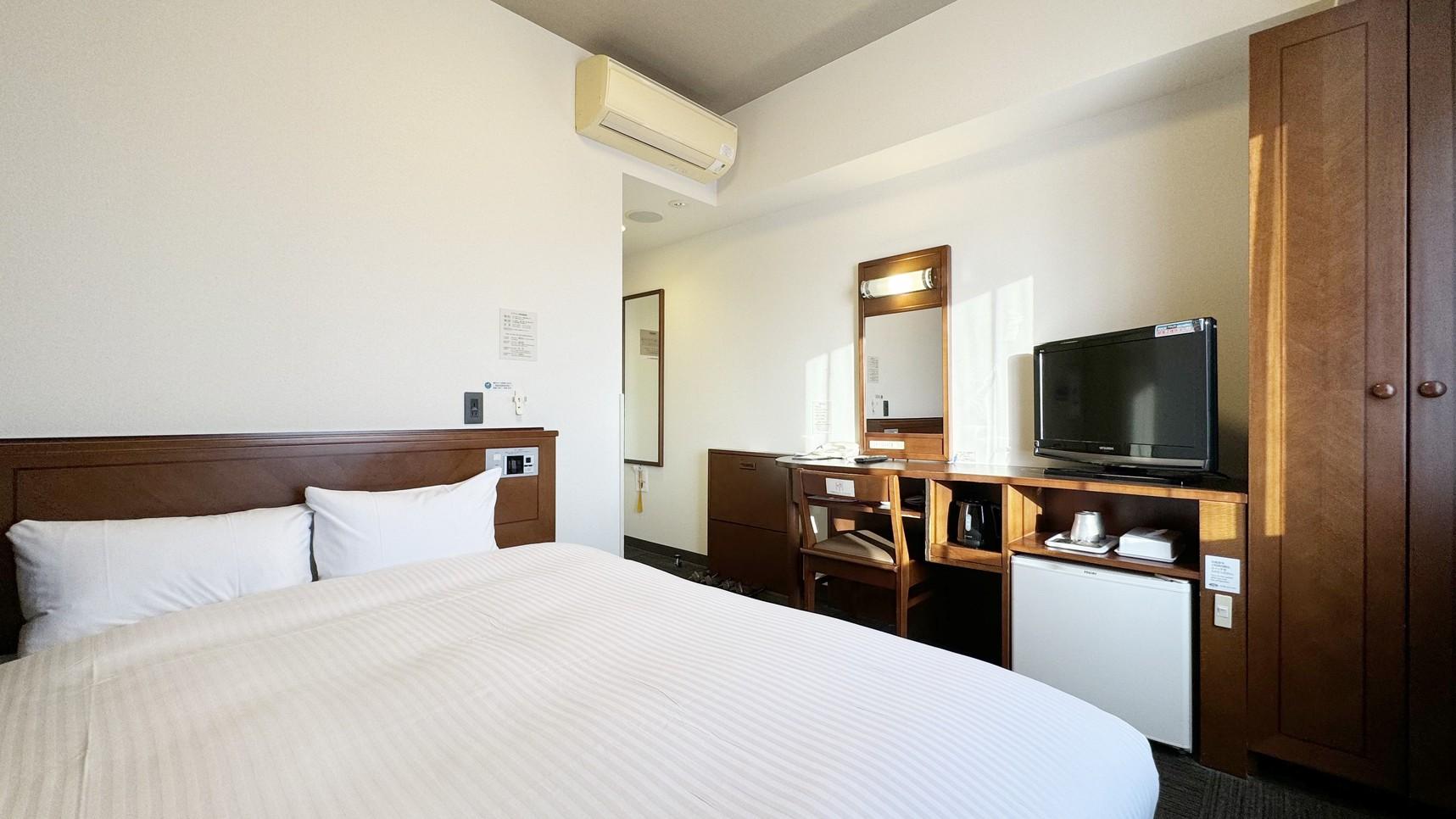 Semi Room, Standard, Double Bed