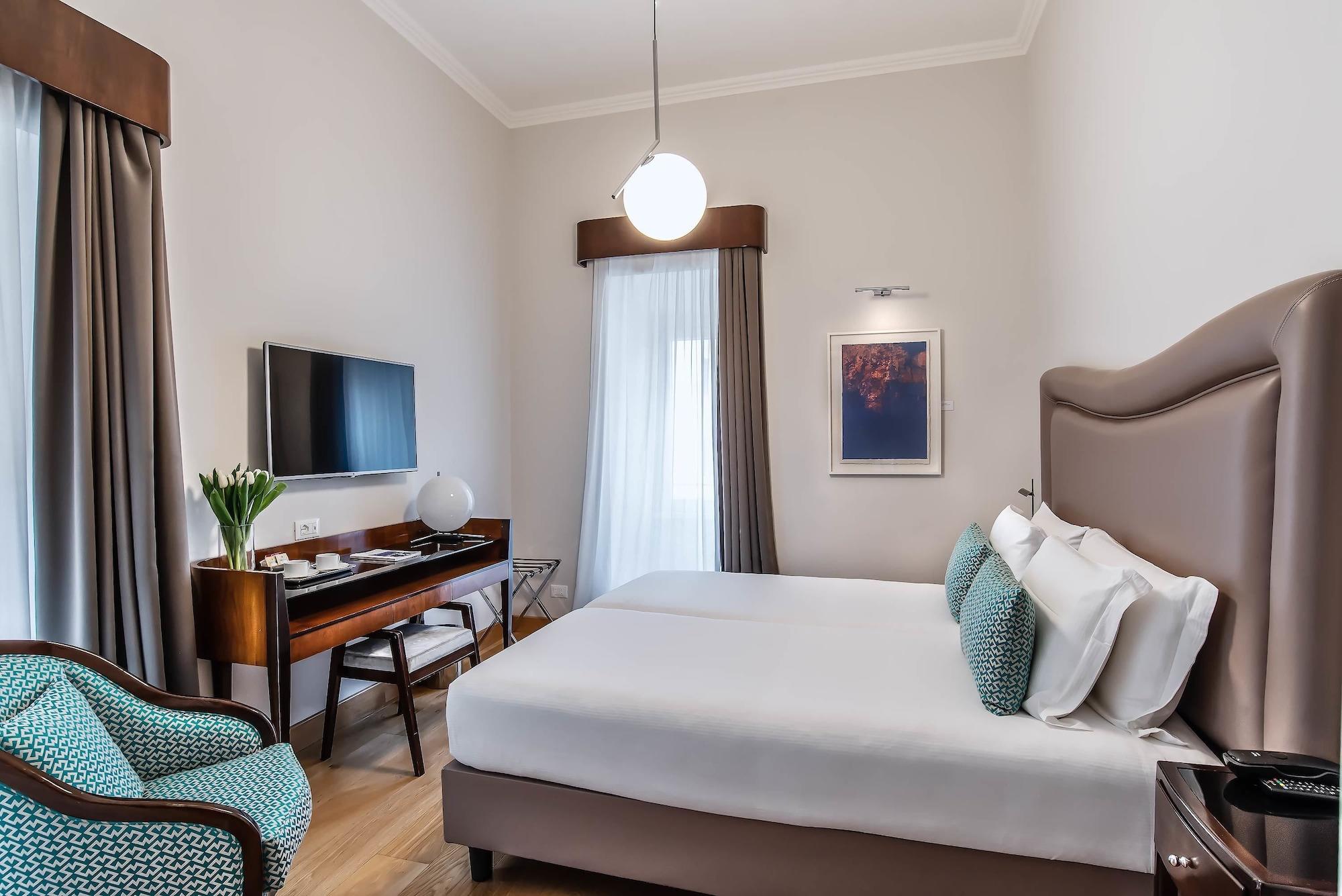 Junior Suite, City View