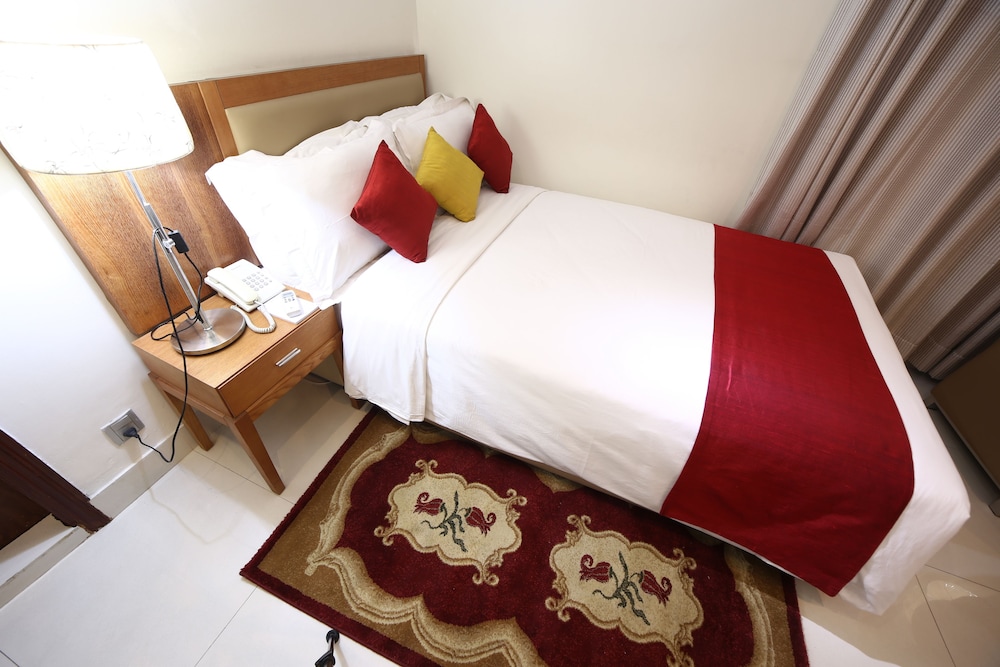Nascent Gardenia, Gulshan 18/48