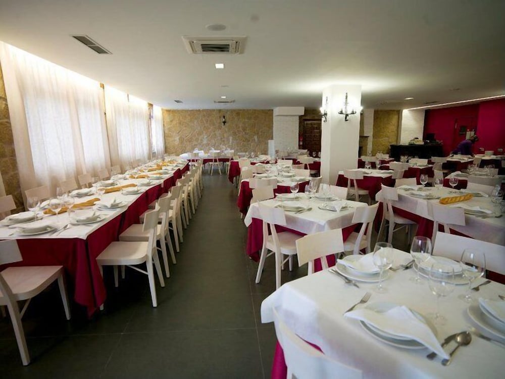 Hotel Jatorrena 27/32