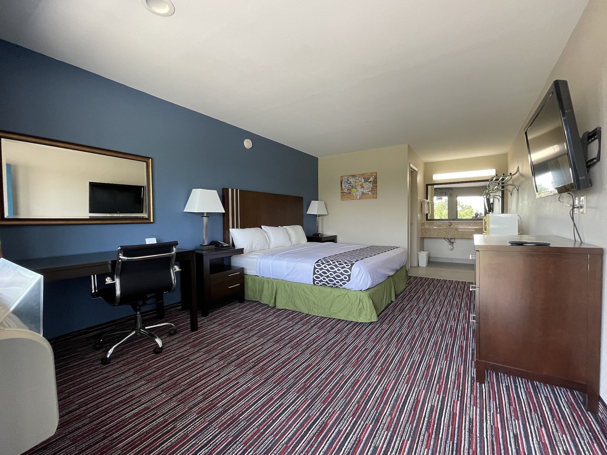 غرفة بسرير كينج لذوي الإعاقة، Econo Lodge Inn & Suites Enid South 7/10