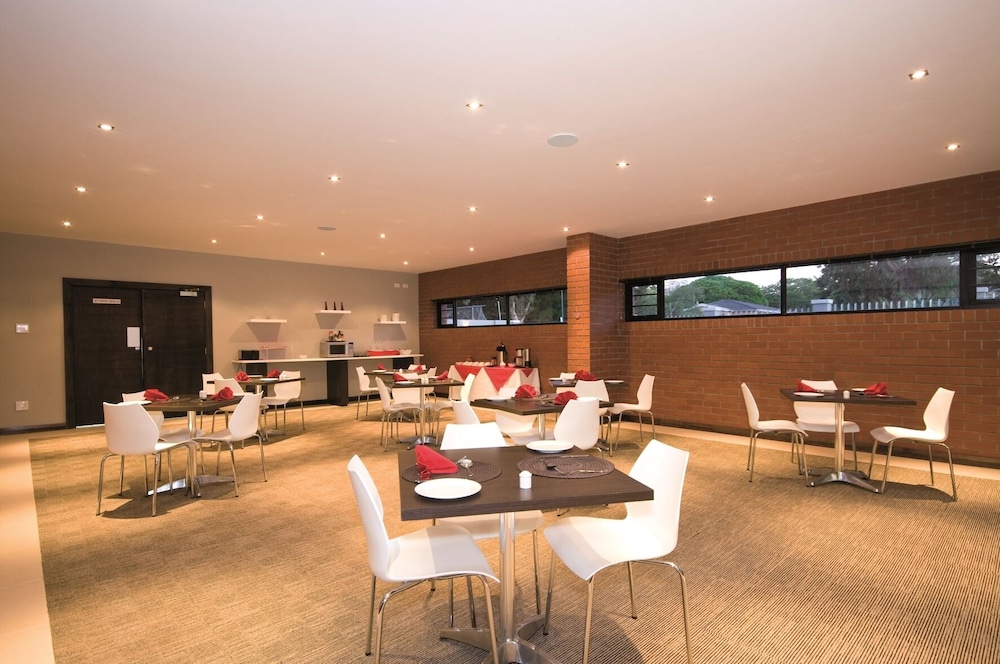 The Hub Boutique Hotel 27/38