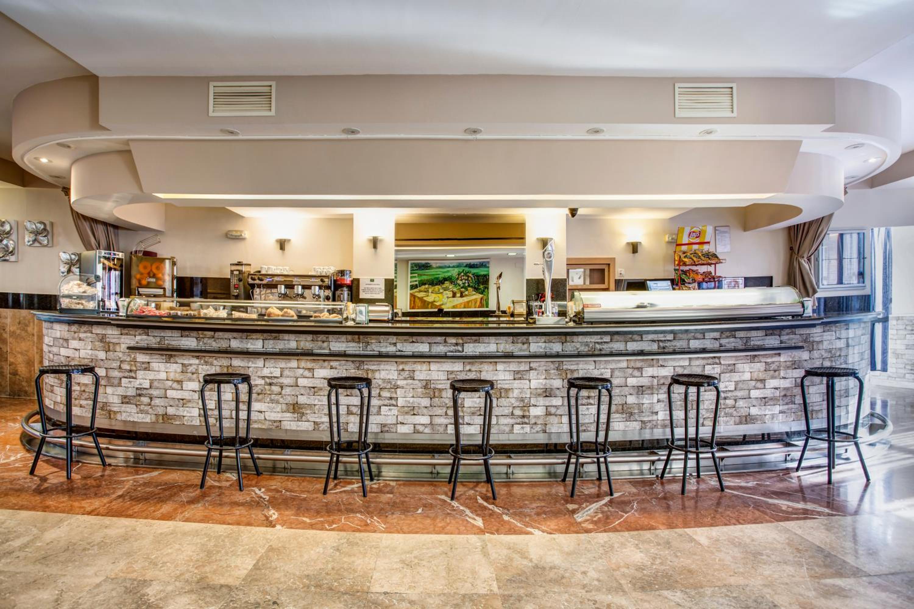 Hotel Spa Rio Ucero 44/58