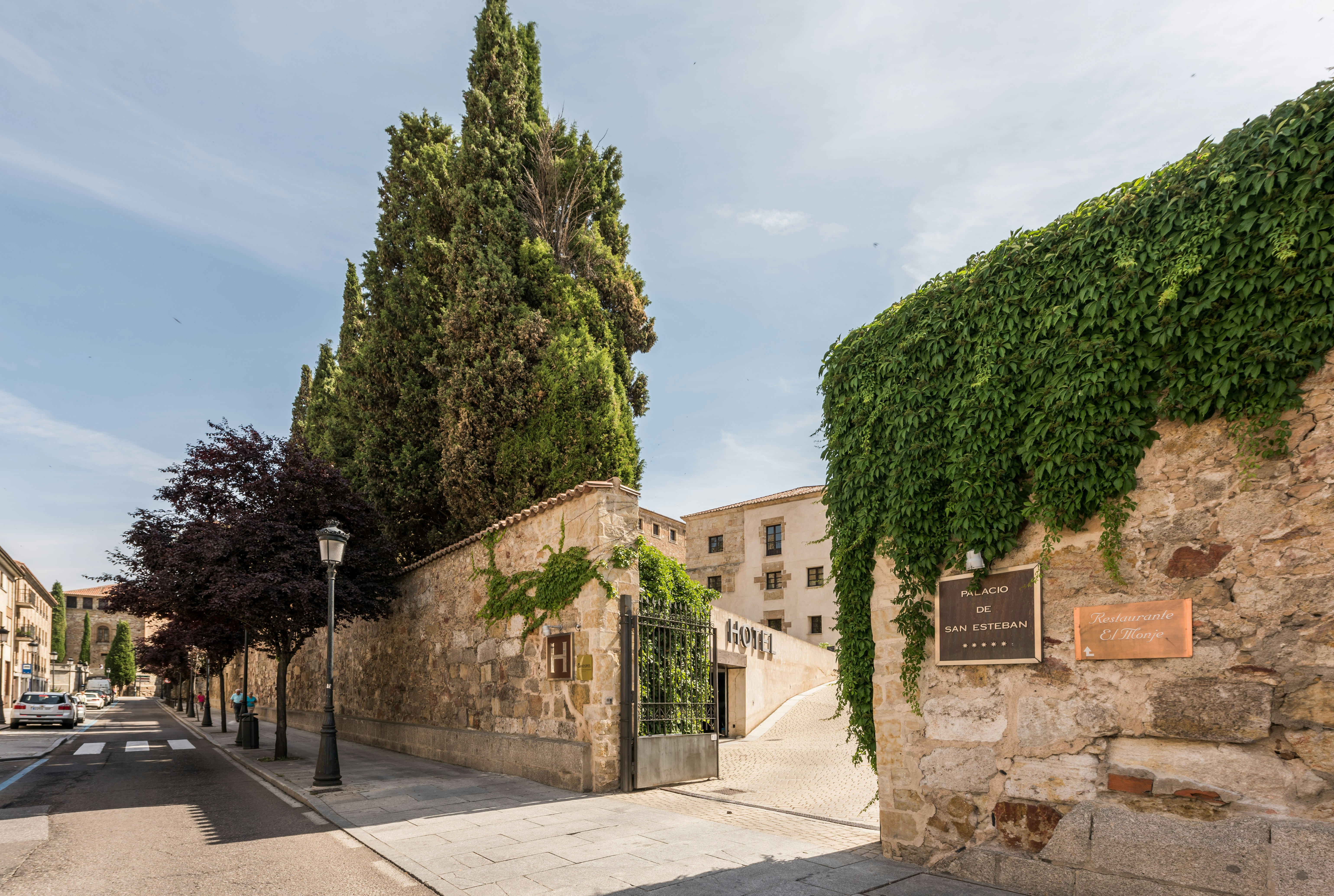 Palacio de San Esteban 48/54