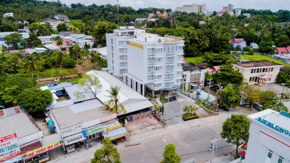 Dao Ngoc Hotel 4/47