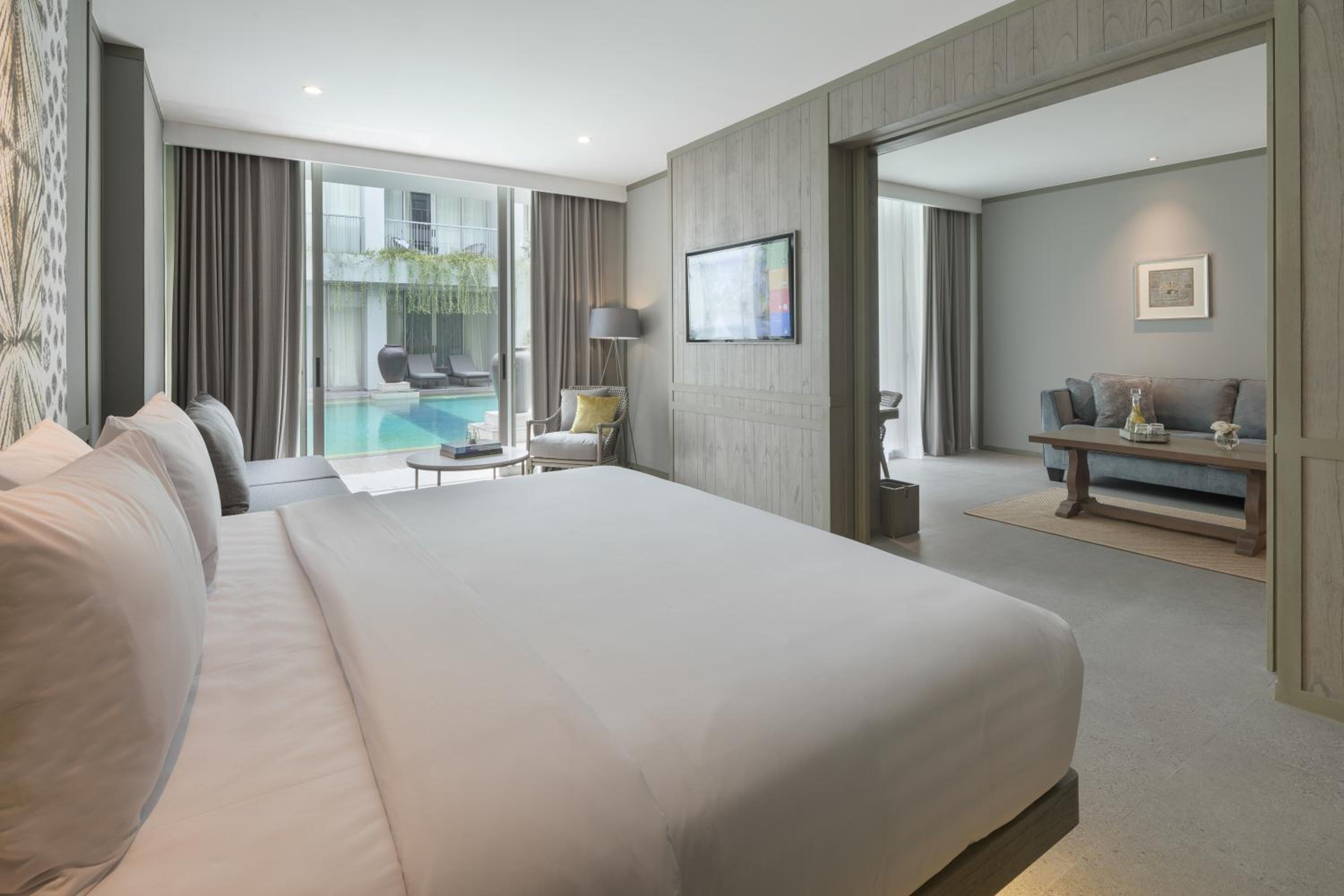 Lagoon, Suite, Bathtub