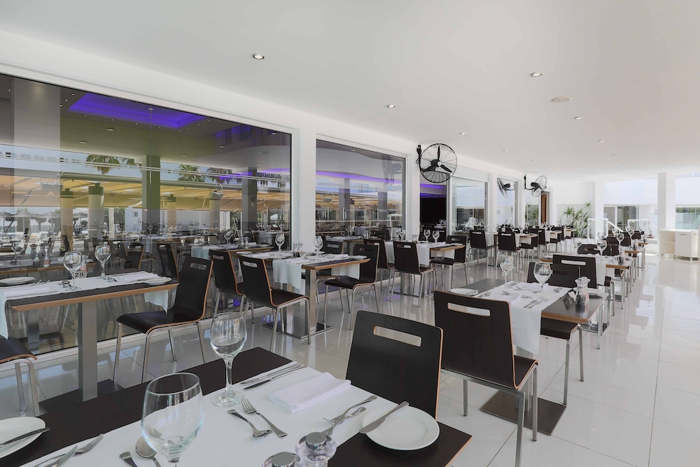 Tasia Maris Beach Hotel - Adults Only 36/49