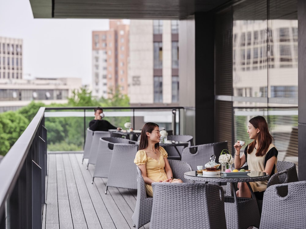 Novotel Shanghai Qingpu Excellence Hotel 38/47