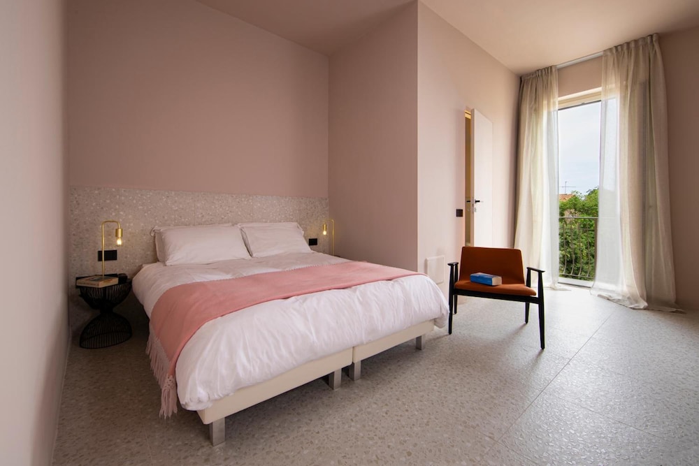 Da Elide Hotel 10/58
