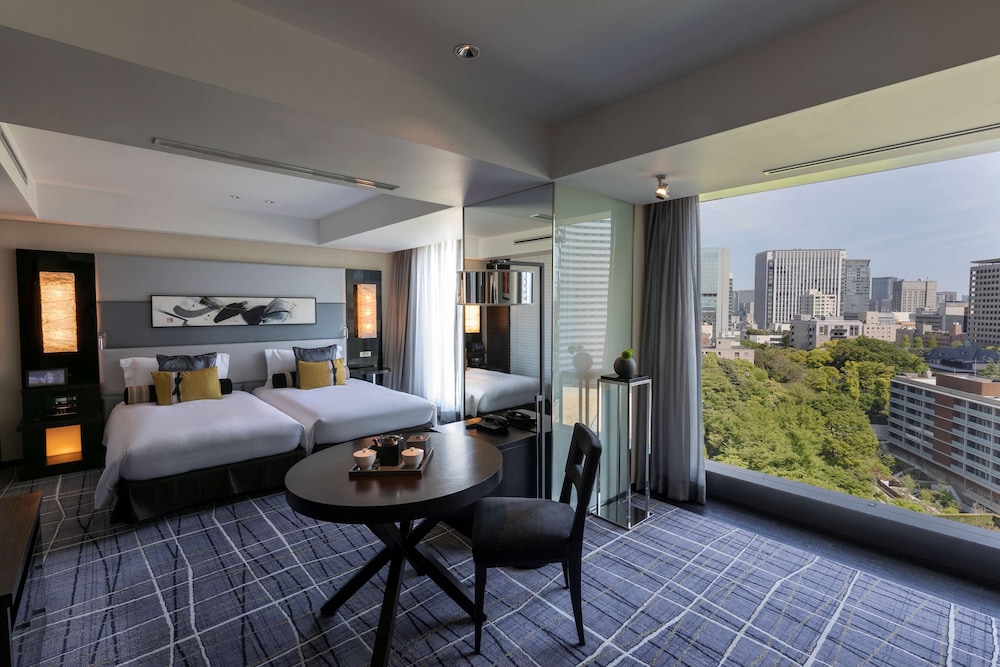 Zen, Premium, Deluxe, Executive, House, Club Lounge Access