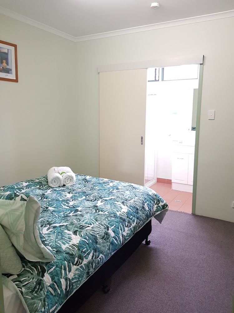 Harbour Lodge Motel Gladstone 9/31