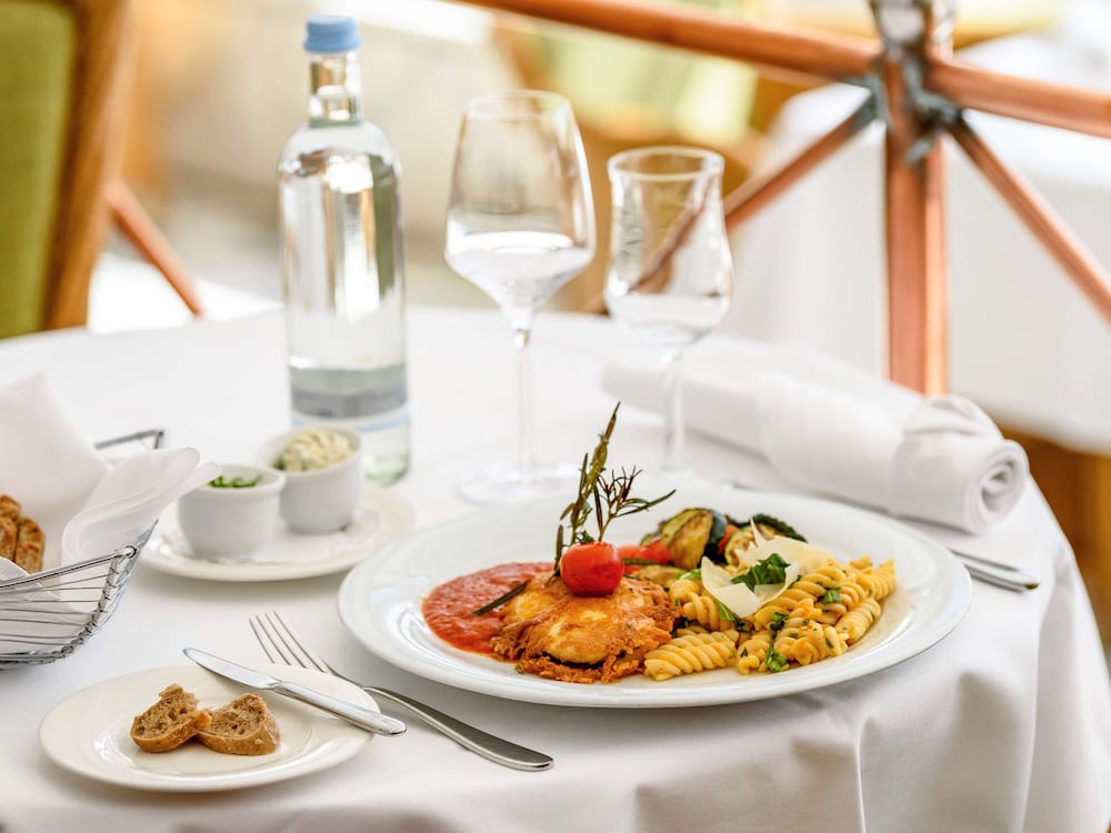 Mercure Parkhotel Monchengladbach 38/76